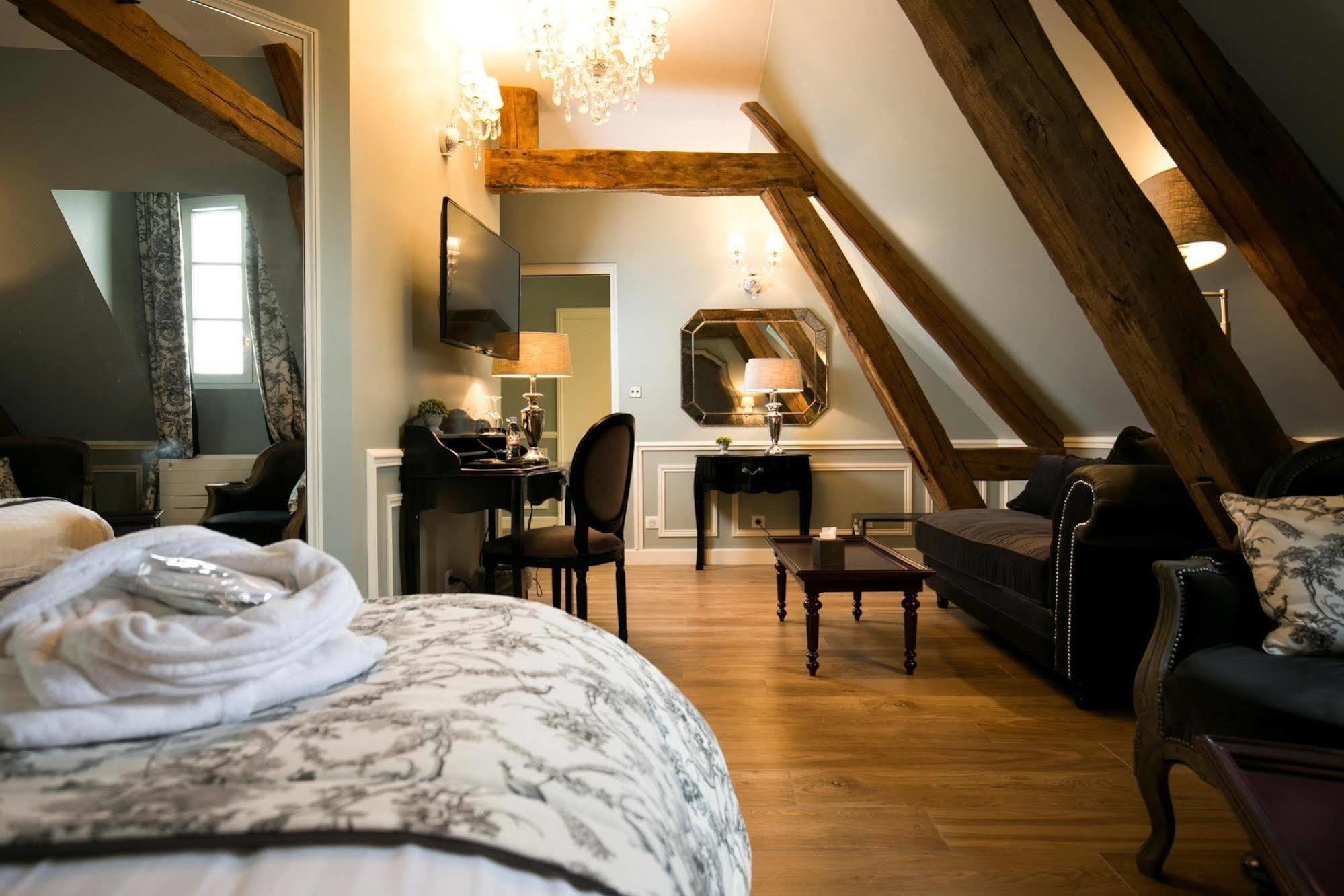Hotel & Spa Le Grand Monarque, BW Premier Collection Chartres Ngoại thất bức ảnh